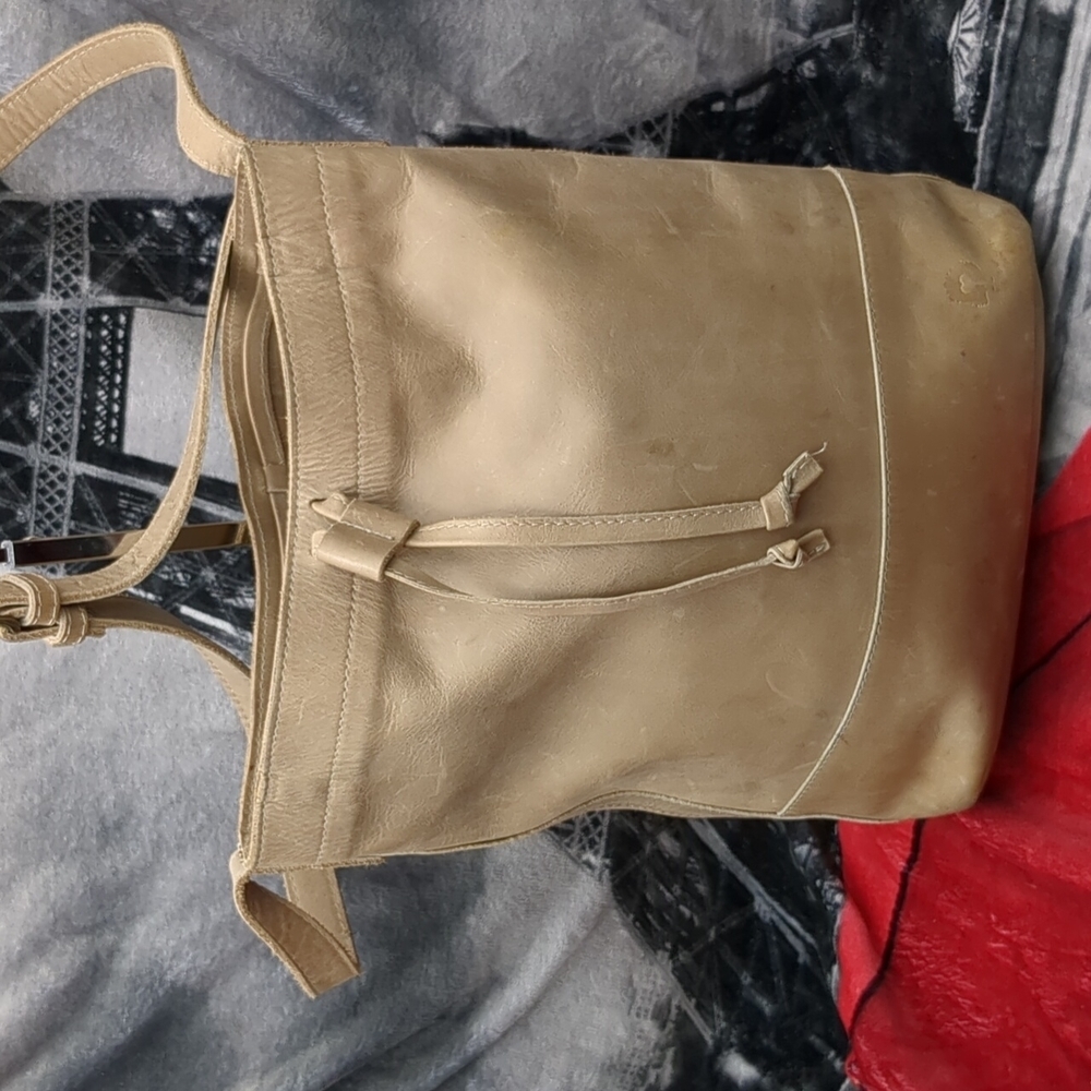 COPY - Fashionable leather tote